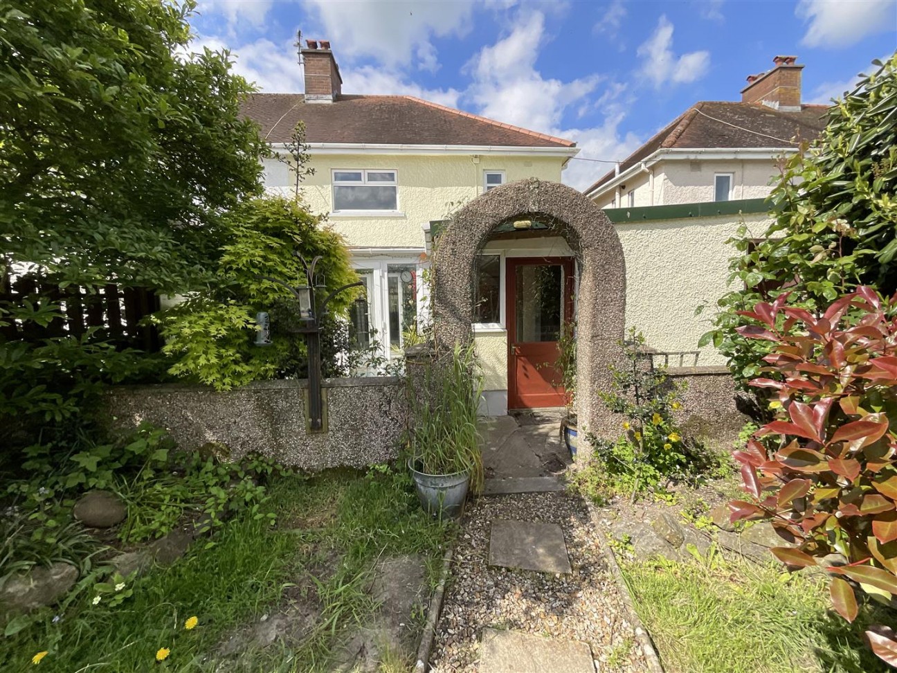 Heol Myrddin, Ffairfach, Llandeilo