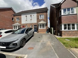 Parc Pencae, Llandybie, Ammanford
