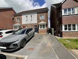 Parc Pencae, Llandybie, Ammanford