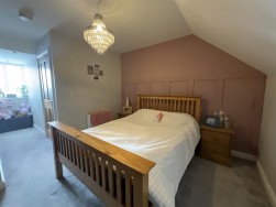 Parc Pencae, Llandybie, Ammanford