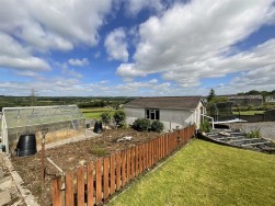 Heol Y Garn, Garnswllt, Ammanford