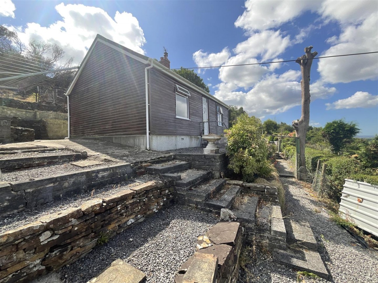 Pontarddulais, Swansea