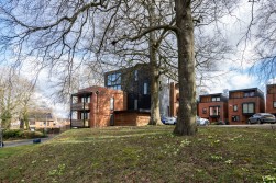Andover Road, Winchester, SO22 6FB