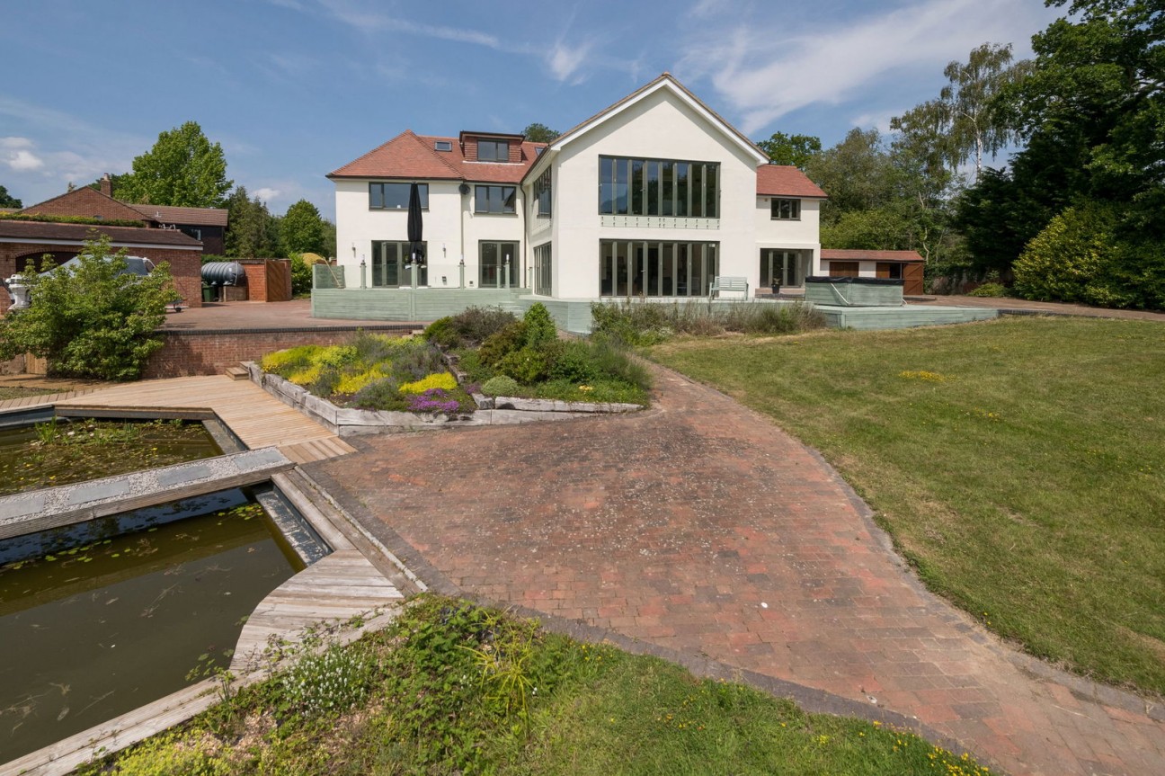 Salterns Lane, Bursledon, SO31