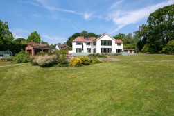Salterns Lane, Bursledon, SO31