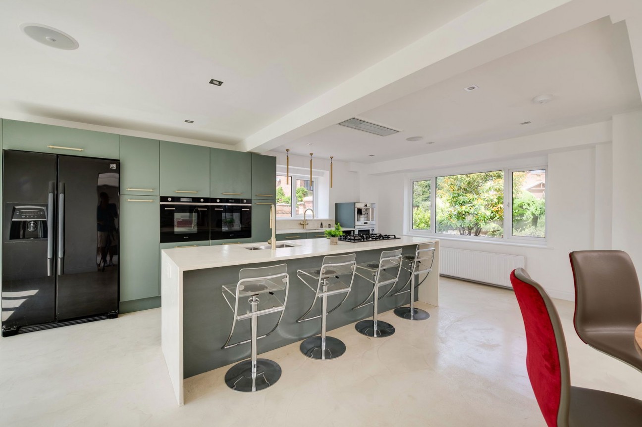 Salterns Lane, Bursledon, SO31