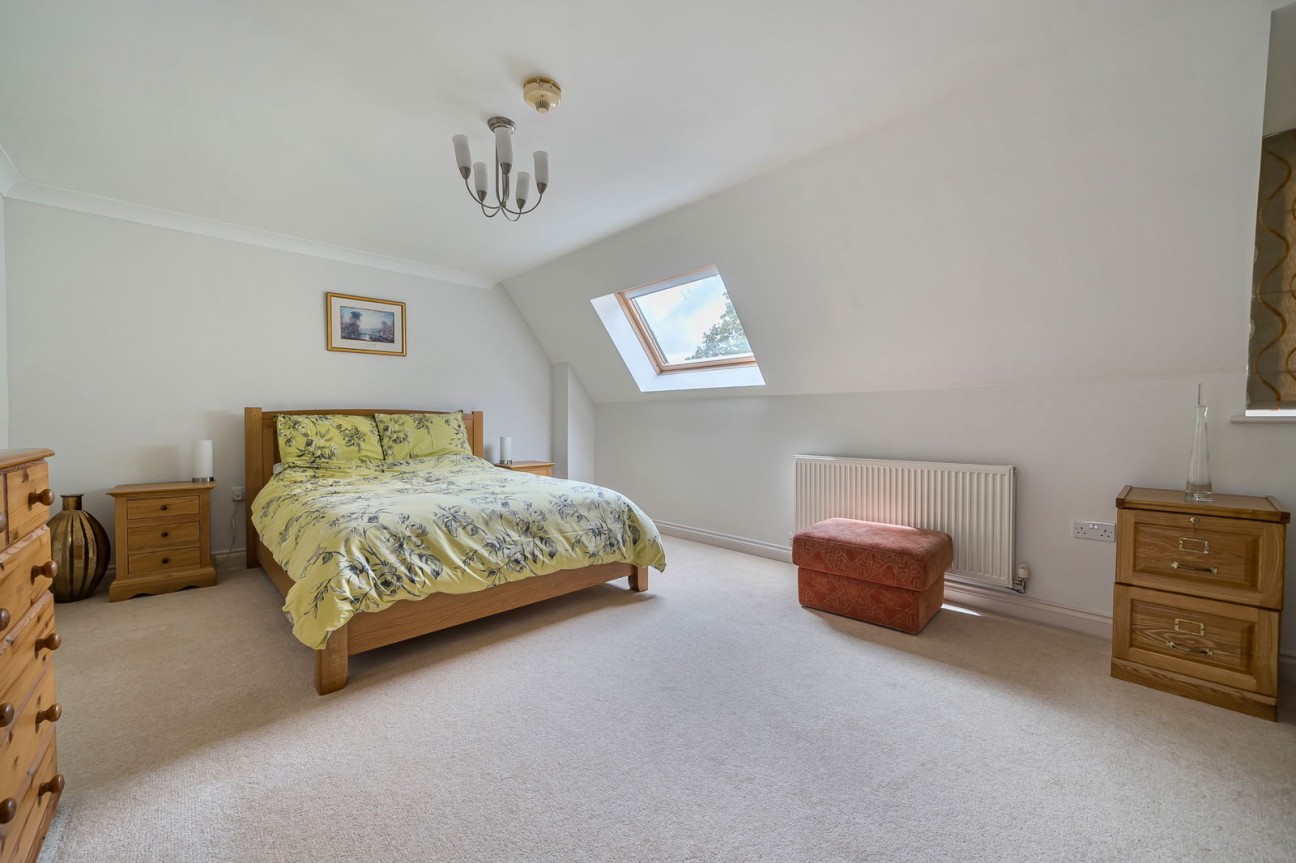 Kings Crescent, Winchester, SO22