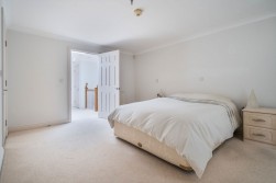 Kings Crescent, Winchester, SO22