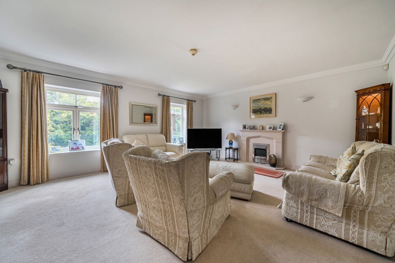 Kings Crescent, Winchester, SO22