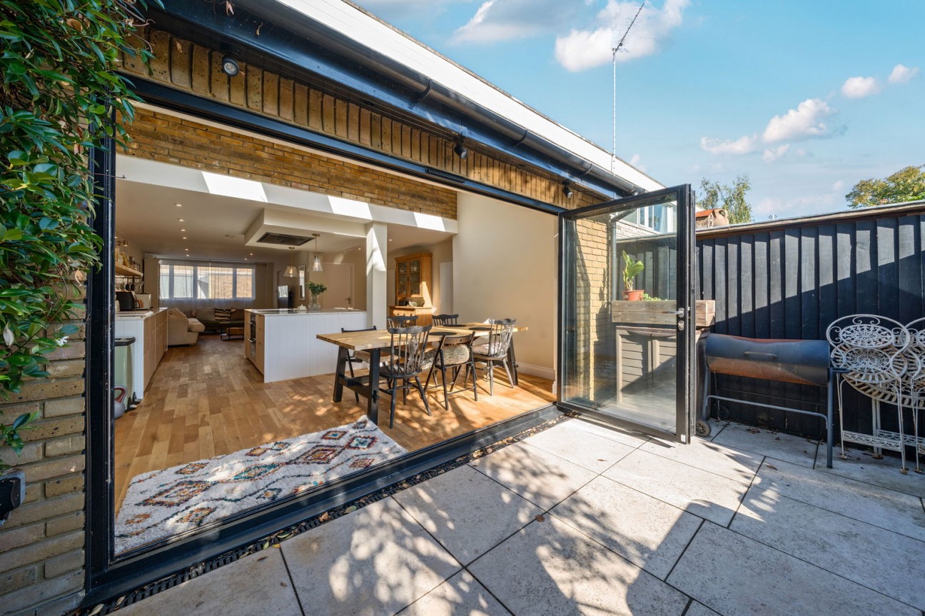 Cottingham road, London, SW8