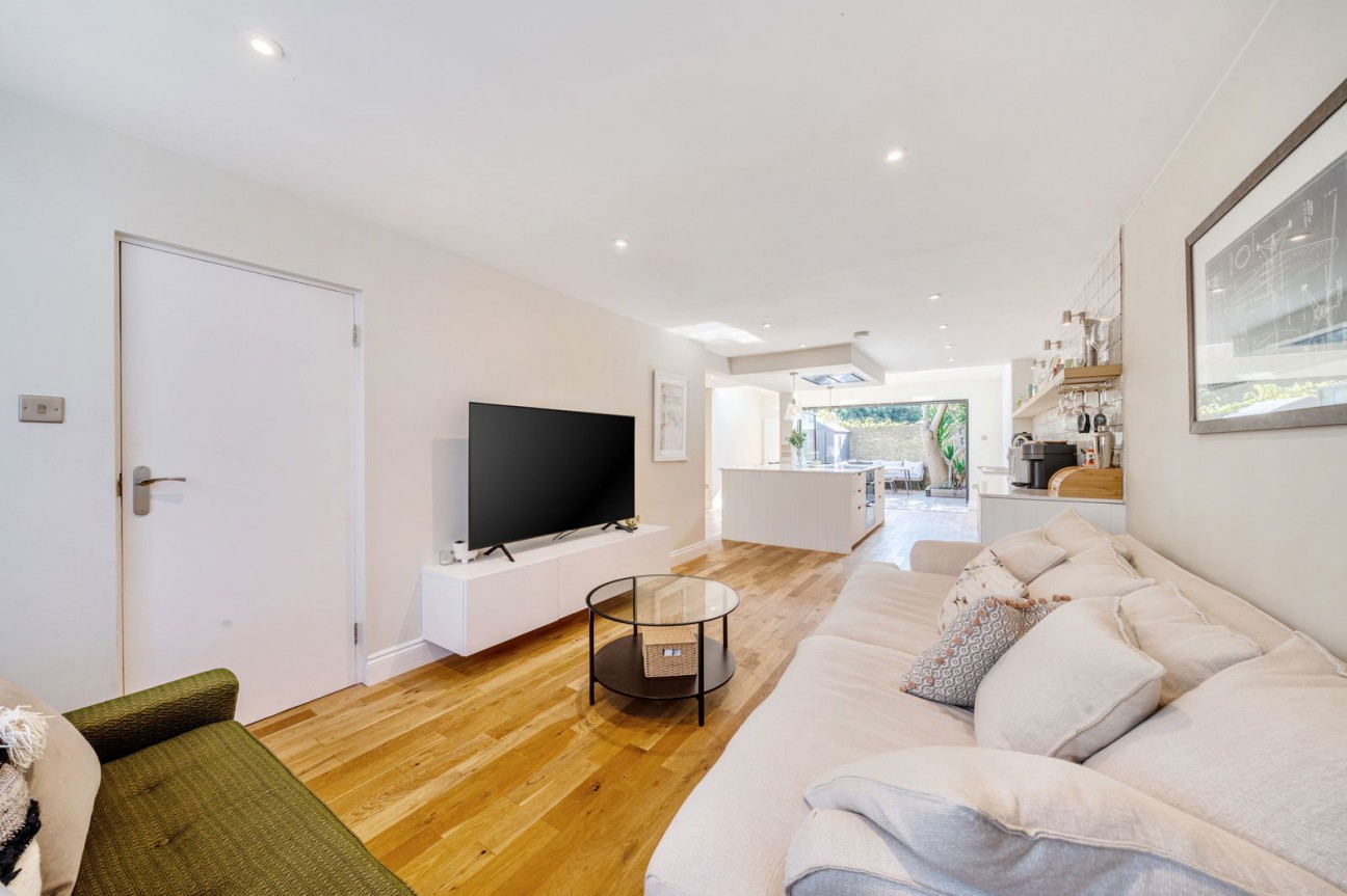 Cottingham road, London, SW8