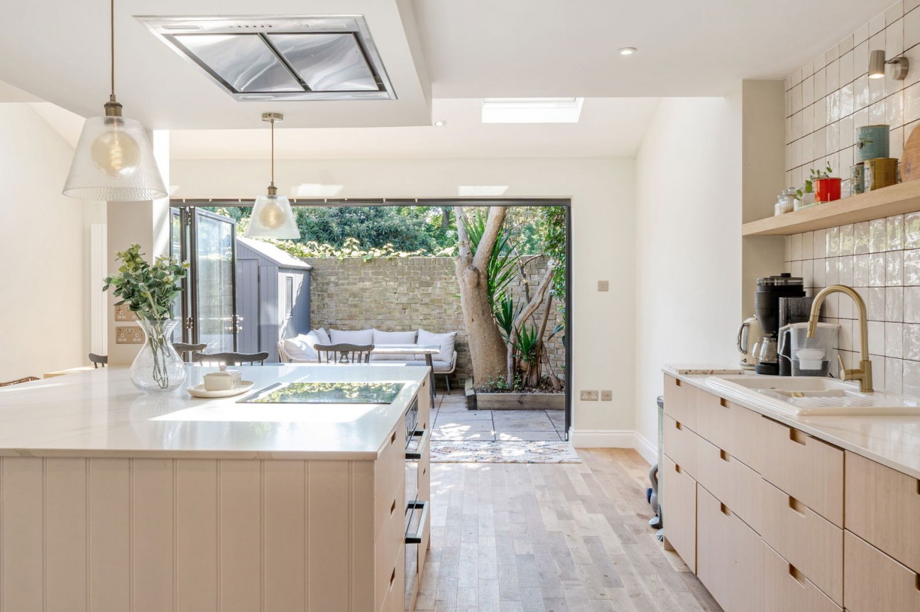 Cottingham road, London, SW8