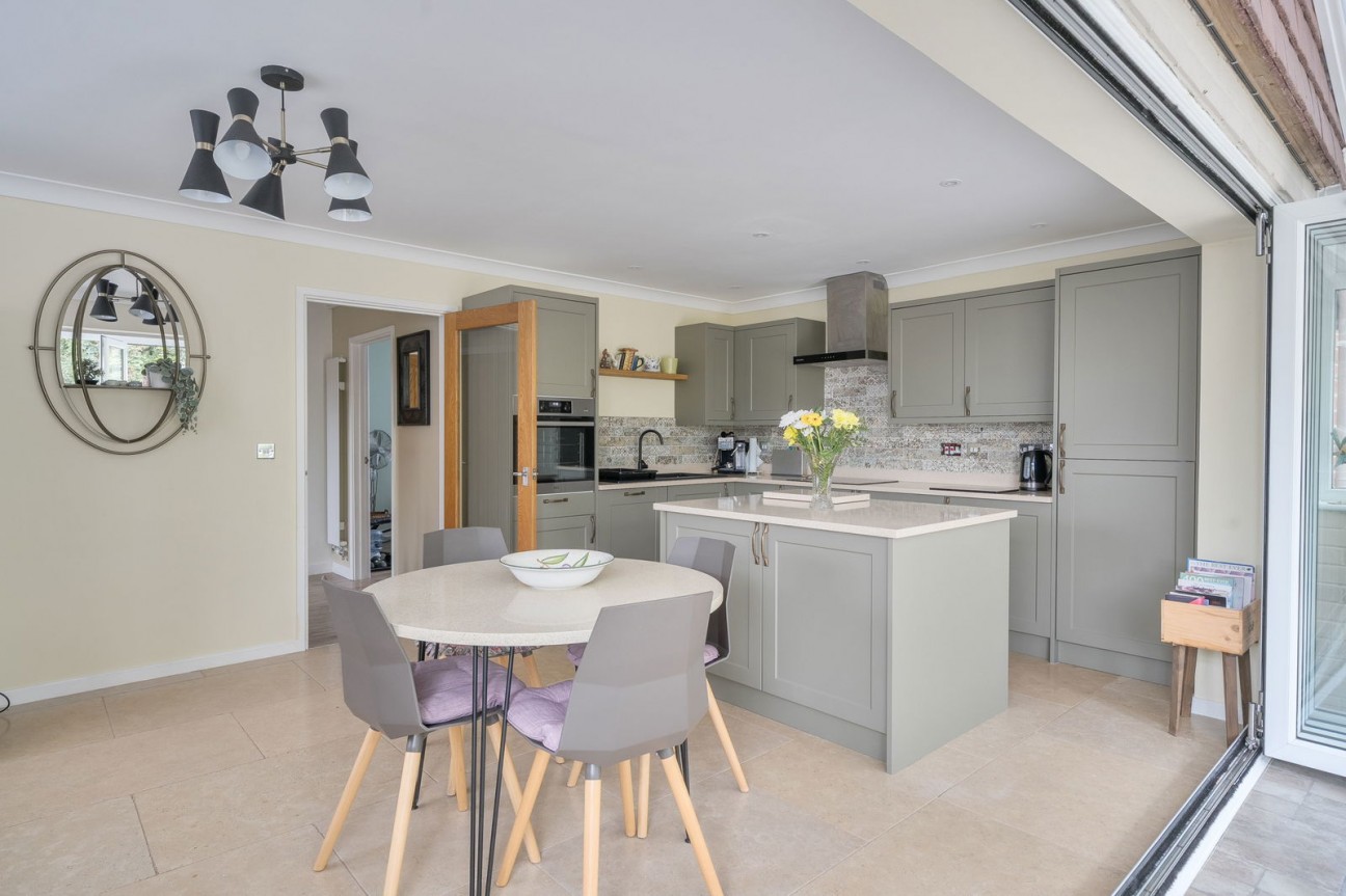 Sutton Scotney, Winchester, SO21