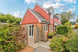 Sutton Scotney, Winchester, SO21