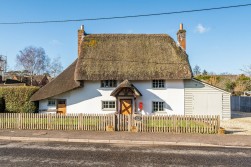 Sutton Scotney, SO21