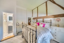 Sutton Scotney, SO21