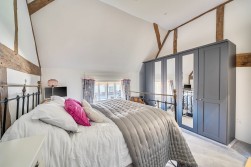 Sutton Scotney, SO21