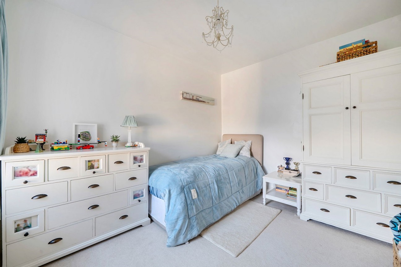 School Road Twyford SO21