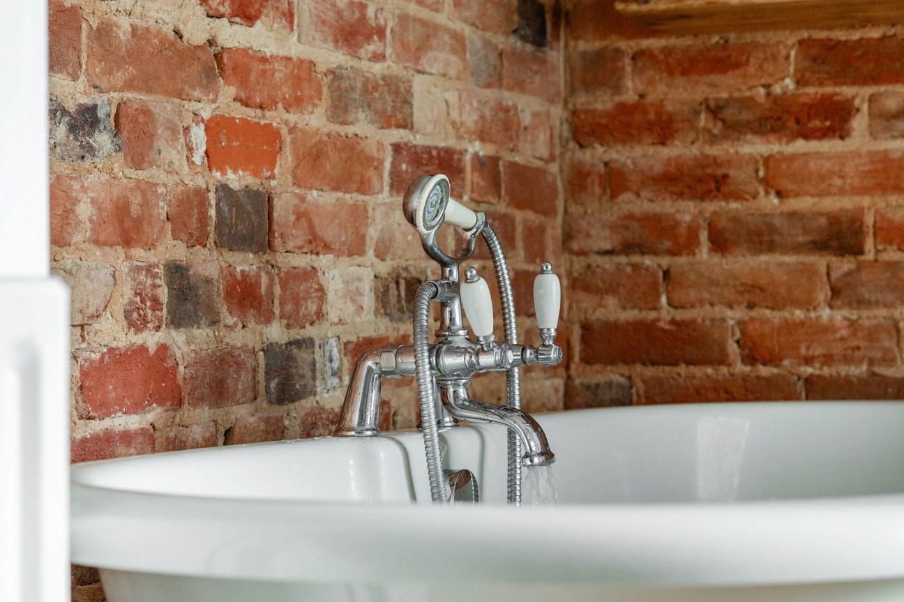 School Road Twyford SO21