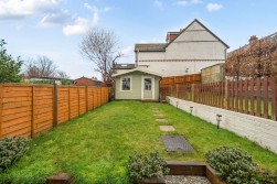 School Road Twyford SO21