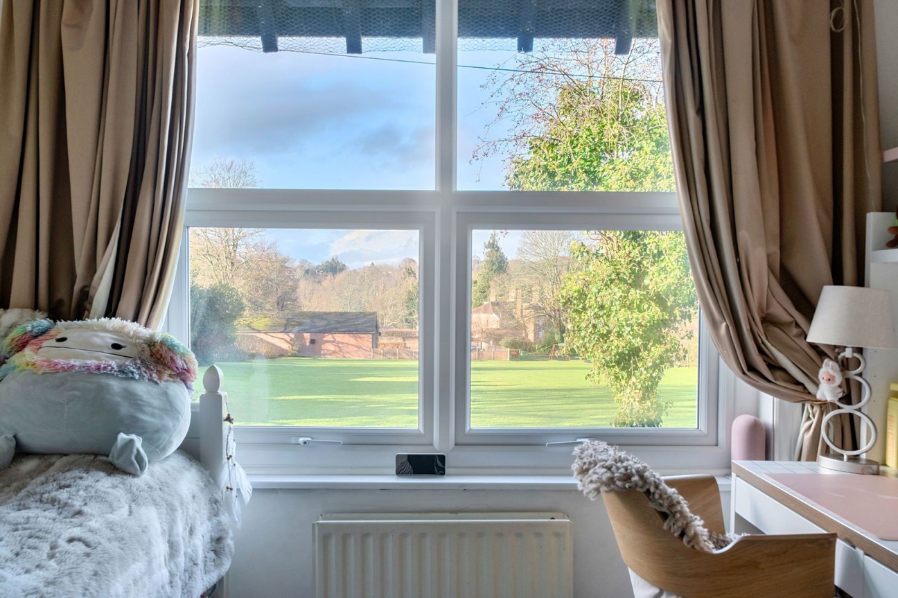 School Road Twyford SO21