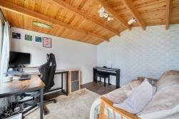 School Road Twyford SO21