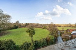 School Road Twyford SO21