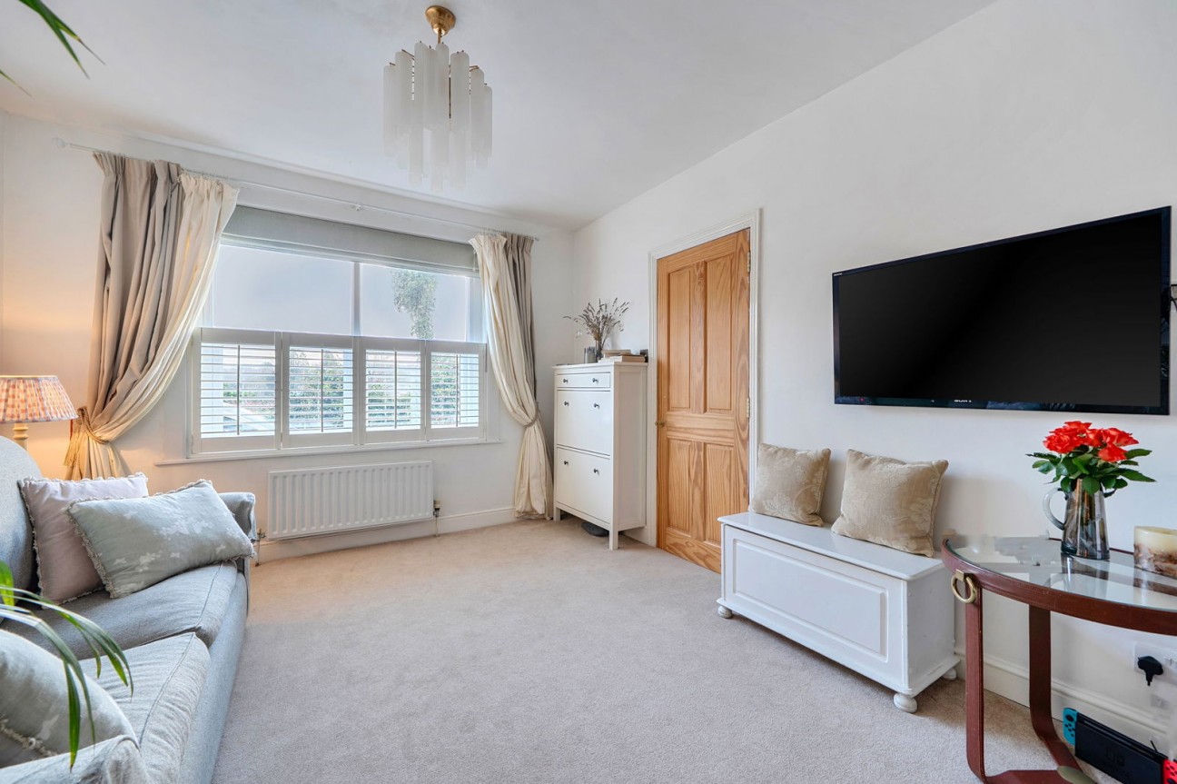 School Road Twyford SO21