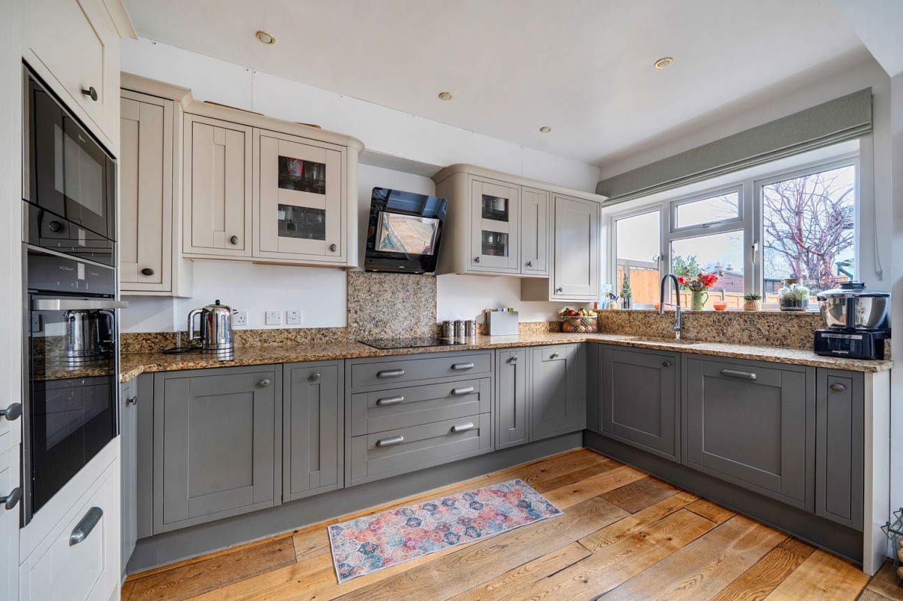 School Road Twyford SO21