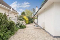 South Wonston, SO21