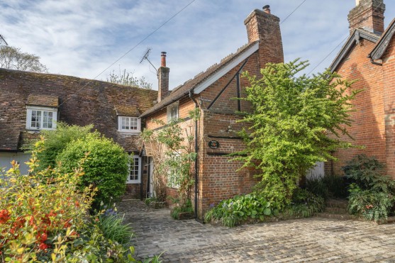 Queen Street , Twyford, SO21