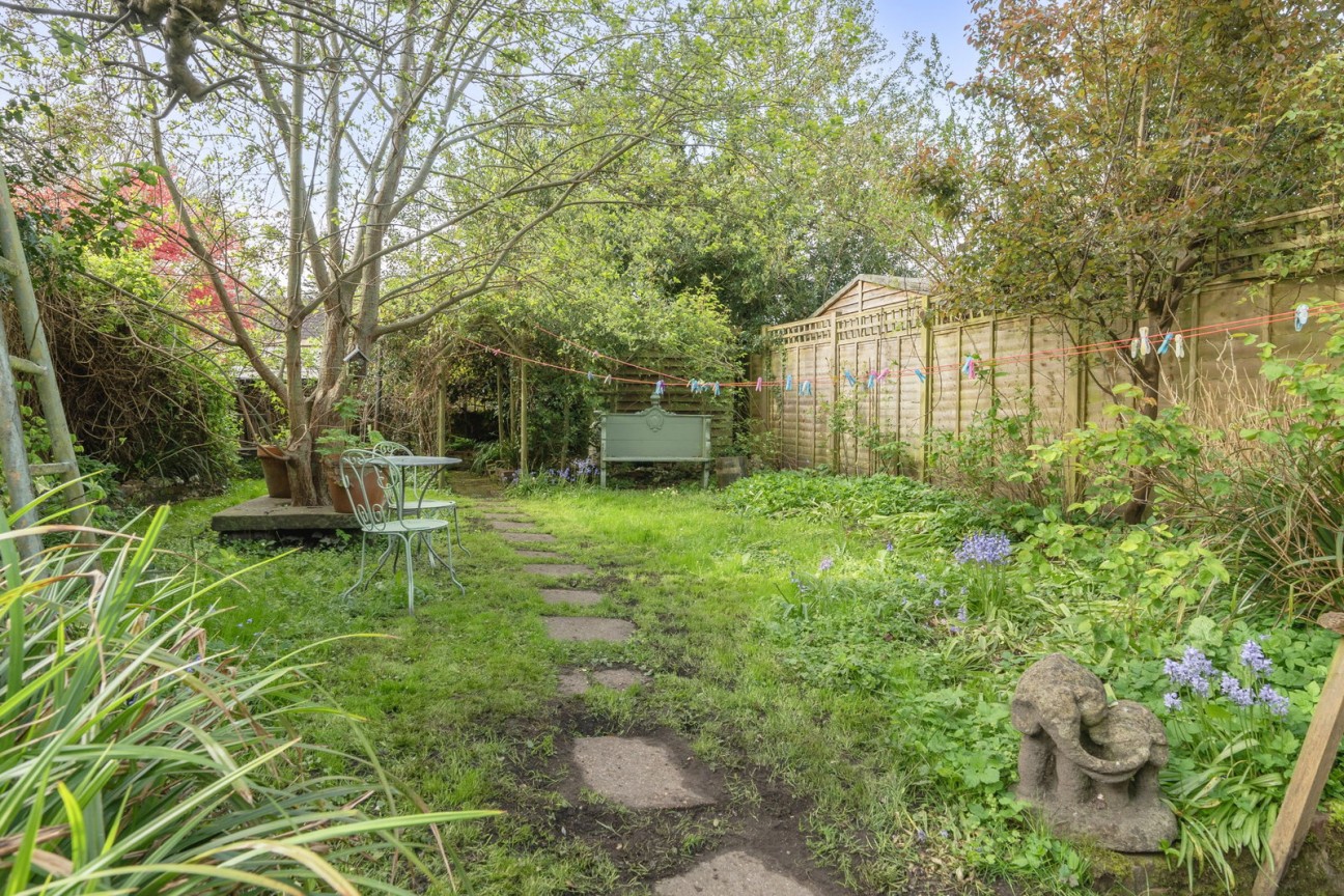 Queen Street , Twyford, SO21