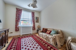 St James Lane , Winchester SO22