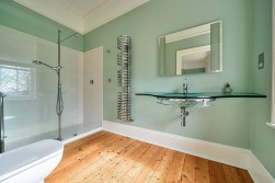 St James Lane , Winchester SO22