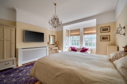 St James Lane , Winchester SO22