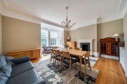 St James Lane , Winchester SO22