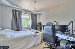 Bournefields, Twyford, SO21