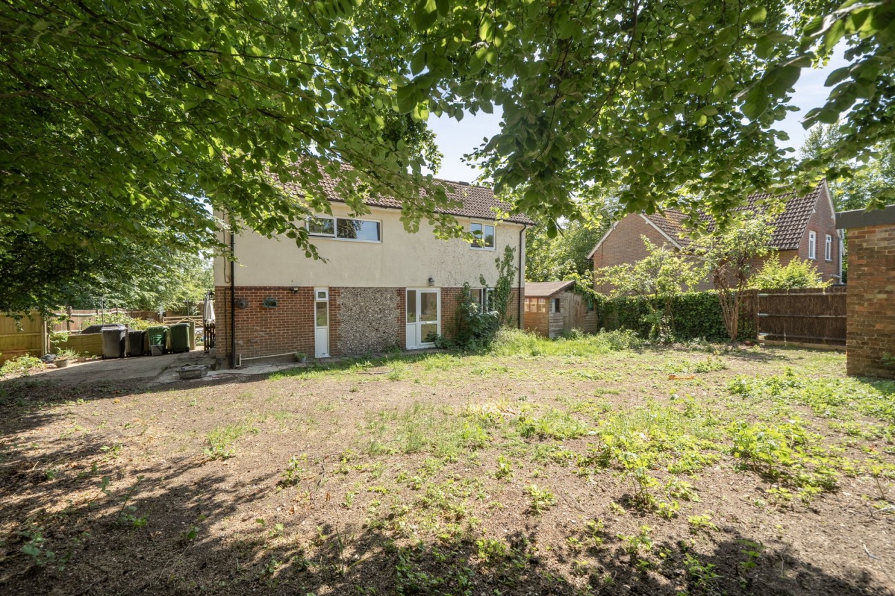Bournefields, Twyford, SO21