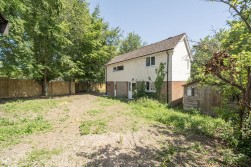 Bournefields, Twyford, SO21