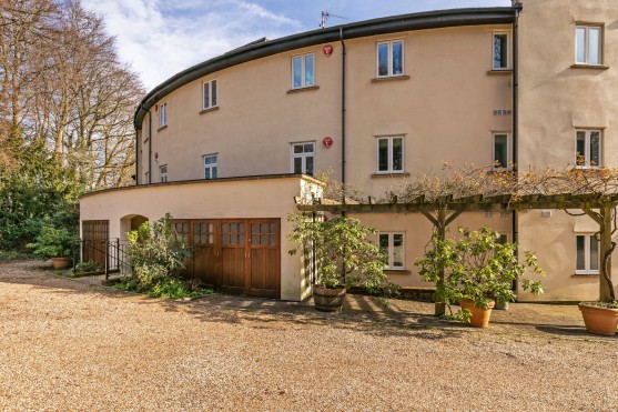 Kings Crescent, Winchester, SO22 4PF