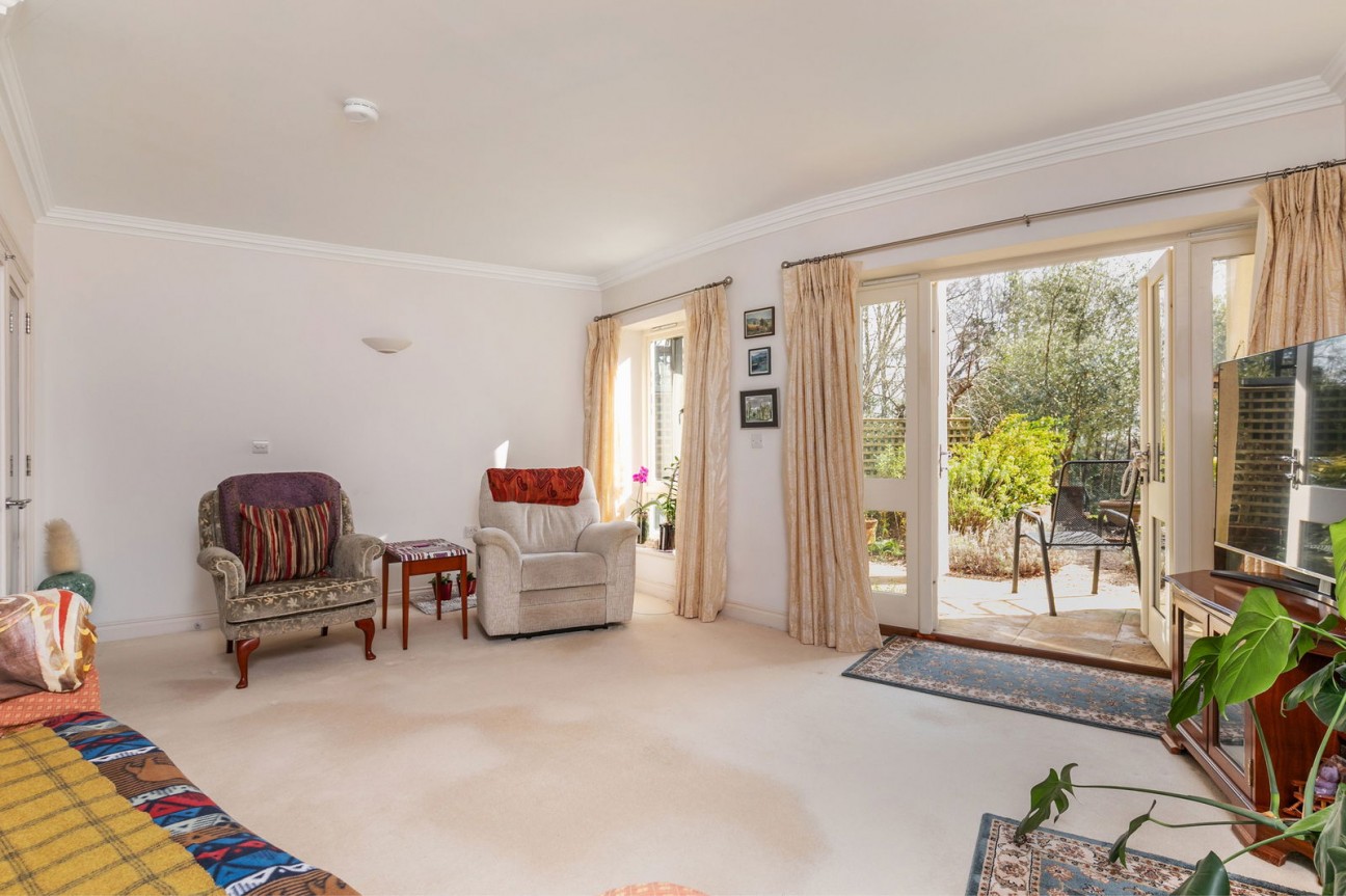 Kings Crescent, Winchester, SO22 4PF