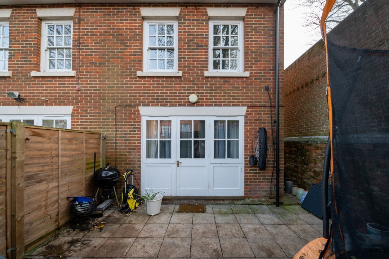 Parchment Street, Winchester, SO23 8AZ