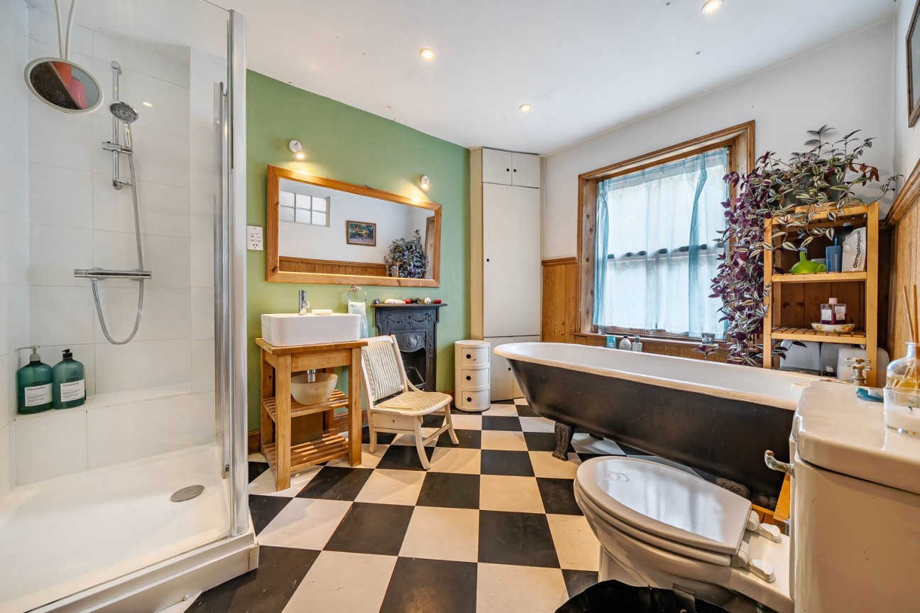 Upper High Street, Winchester, SO23