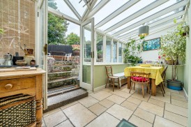 Upper High Street, Winchester, SO23