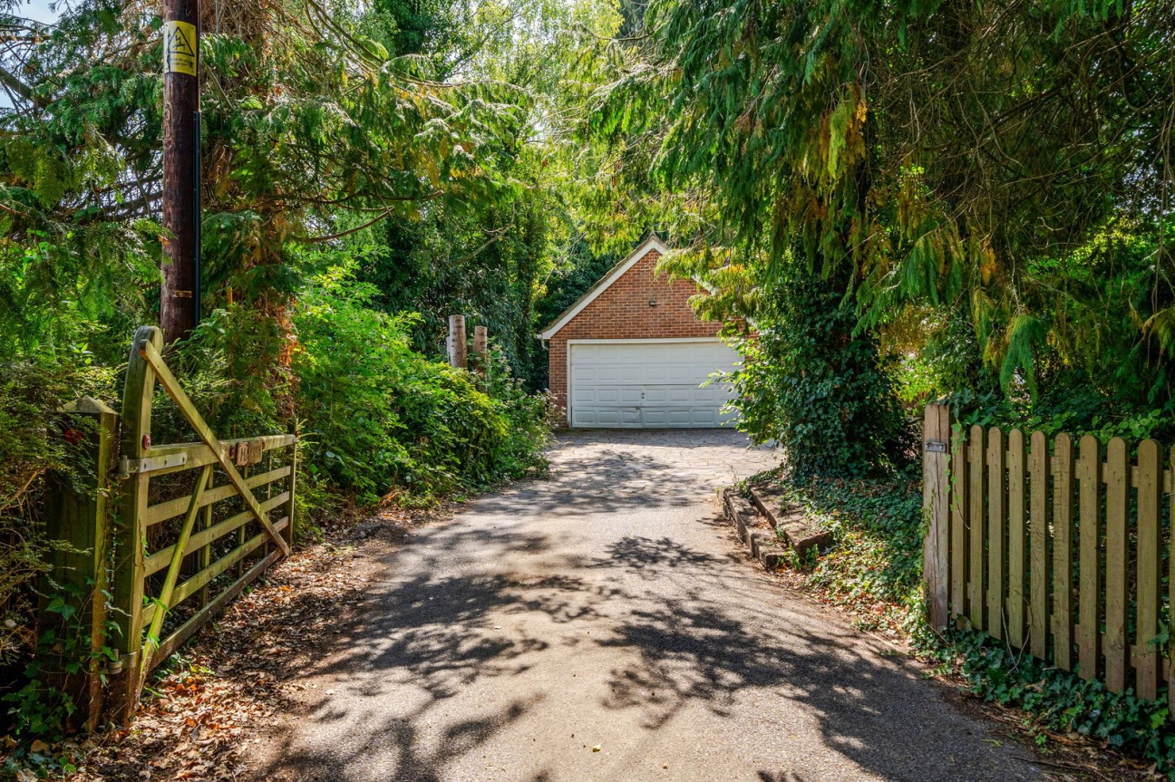 Springvale Avenue, Kings Worthy , Winchester SO23