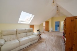 Pitton Road, Salisbury SP5