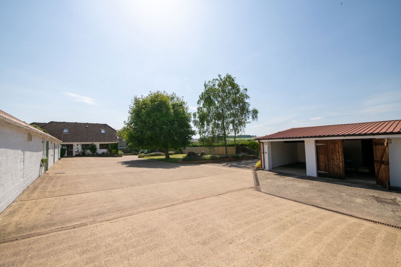 Pitton Road, Salisbury SP5