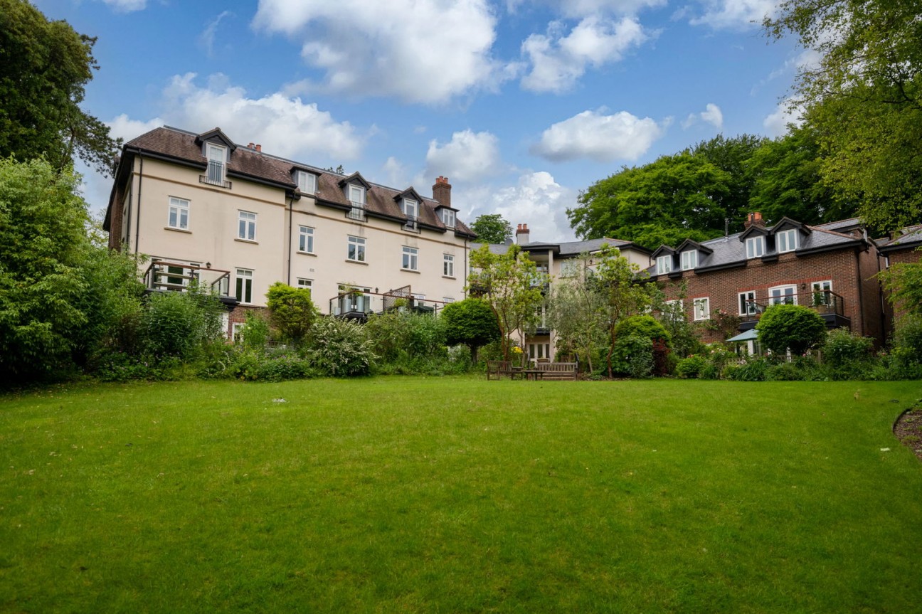 Kings Crescent, Winchester, SO22 4PF