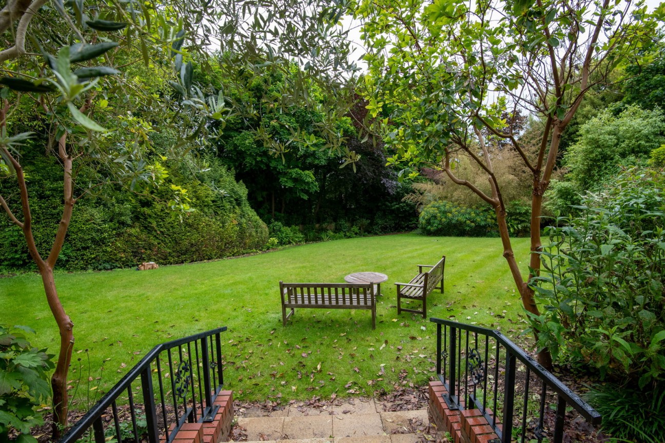 Kings Crescent, Winchester, SO22 4PF