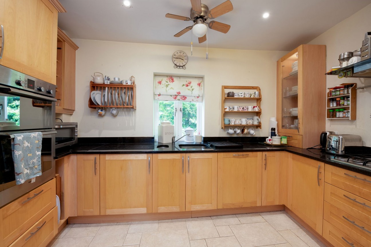 Kings Crescent, Winchester, SO22 4PF
